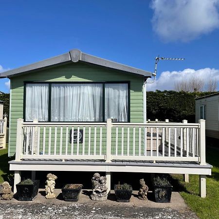 6 Berth Pet Friendly Caravan On Sandy Glade Berrow 外观 照片