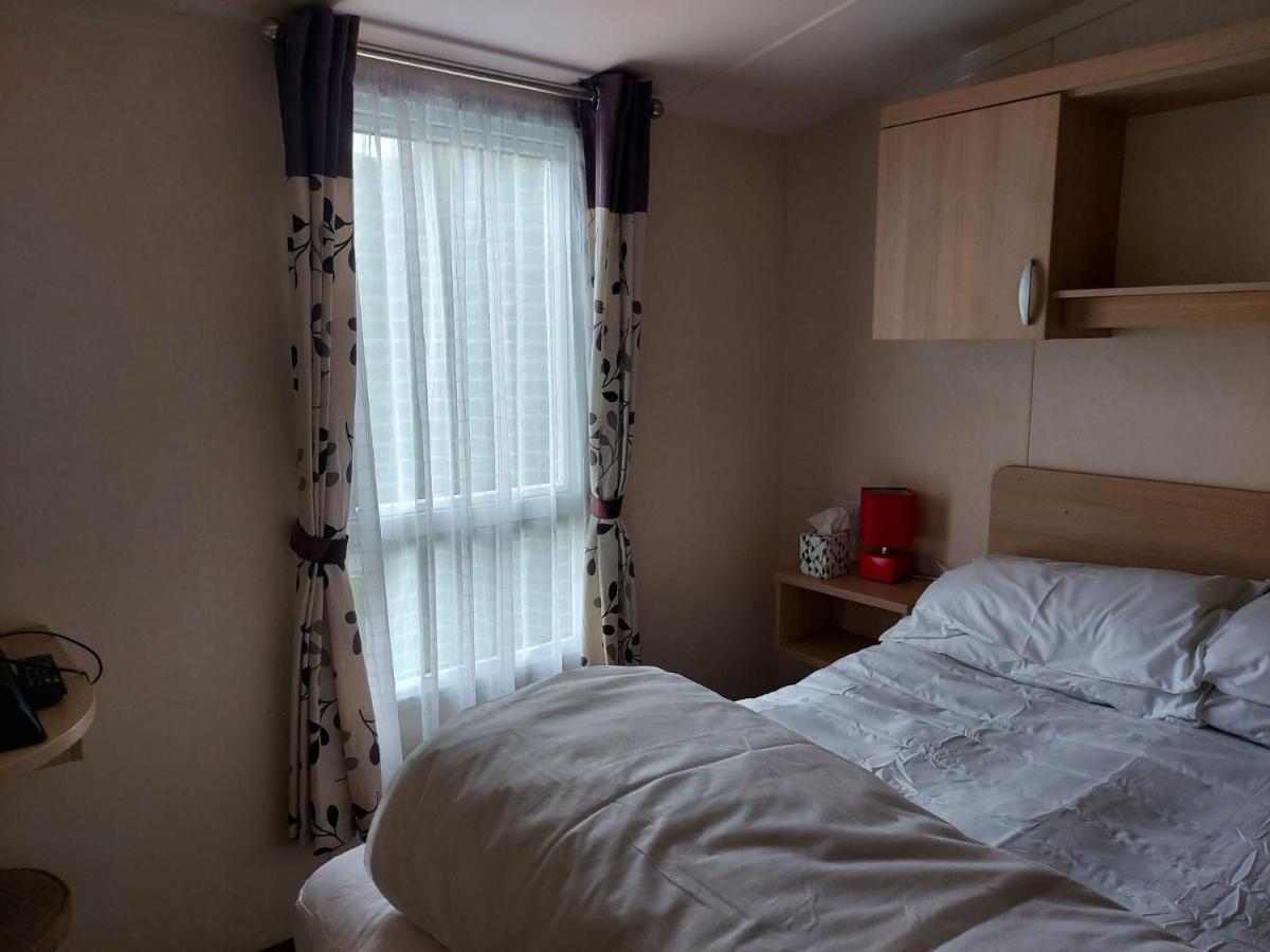 6 Berth Pet Friendly Caravan On Sandy Glade Berrow 外观 照片